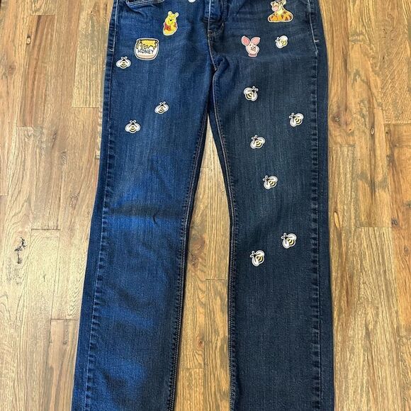 Levi 525’s Winnie the Pooh themed up-cycled. Upcycle, recycled - Picture 2 of 12